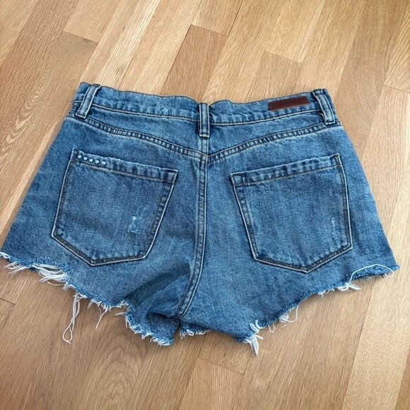 Blank NYC The Barrow Vintage High Rise Short Size 26 - Picture 2 of 4